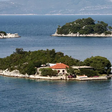 By The Sea Prozurska Luka - Mljet - 4939 * Maranovići